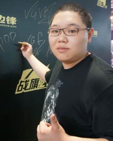 旭宝与PDD 直播江湖的榜单风云，一承旭的感叹是情怀还是现实？